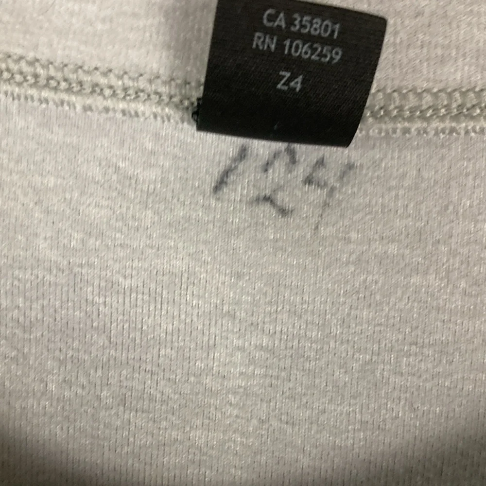 Lululemon men’s long-sleeve 124 gray/blue shirt, medium - Picture 3 of 16